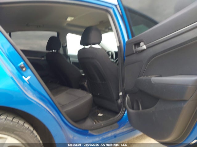 KMHD84LF9HU266019 Hyundai Elantra Gls