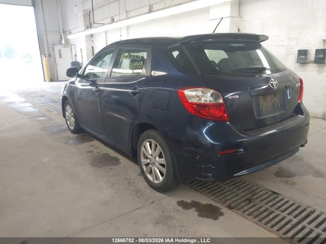 12666702 :رقم المزاد ، 2T1KU4EE5AC430848 vin ، 2010 Toyota Matrix مزاد بيع