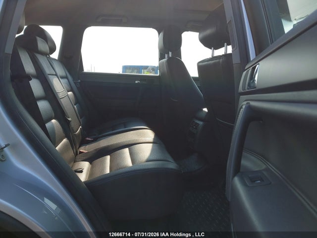2008 Volkswagen Touareg მანქანა იყიდება აუქციონზე, vin: WVGBE67L68D077159, აუქციონის ნომერი: 12666714