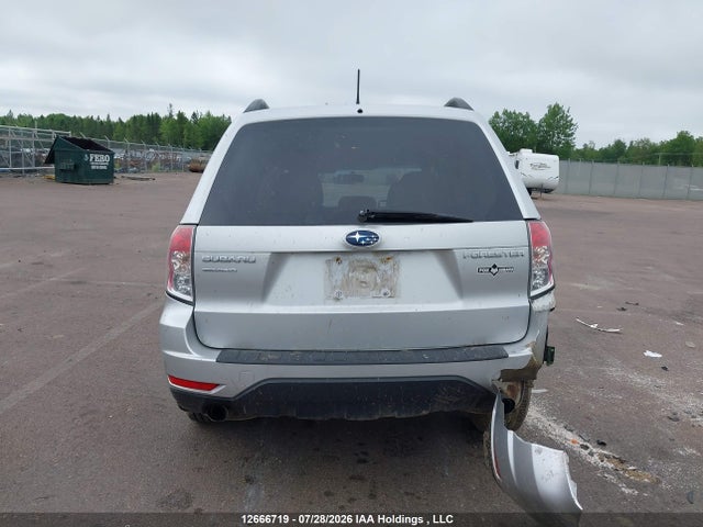 Продаж на аукціоні авто 2011 Subaru Forester 2.5x Premium, vin: JF2SHCDC7BH735720, номер лоту: 12666719
