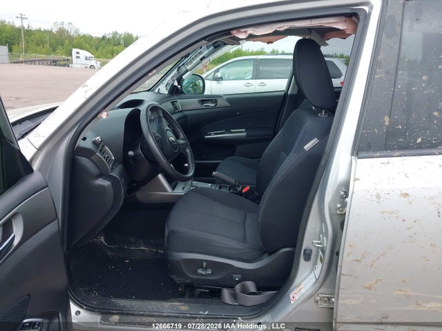 Продаж на аукціоні авто 2011 Subaru Forester 2.5x Premium, vin: JF2SHCDC7BH735720, номер лоту: 12666719