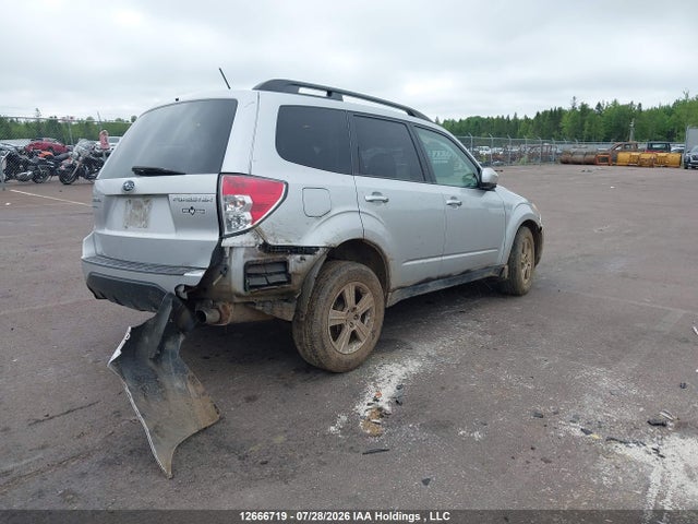 Продаж на аукціоні авто 2011 Subaru Forester 2.5x Premium, vin: JF2SHCDC7BH735720, номер лоту: 12666719