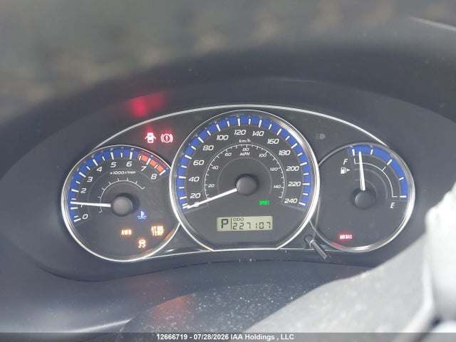 Продаж на аукціоні авто 2011 Subaru Forester 2.5x Premium, vin: JF2SHCDC7BH735720, номер лоту: 12666719