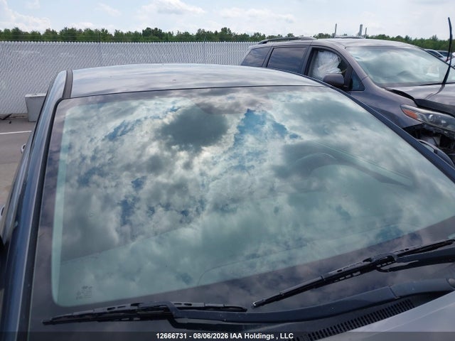 KMHD84LF3HU094621 Hyundai ELANTRA GL