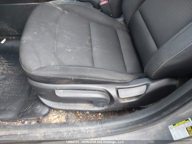 KMHD84LF3HU094621 Hyundai ELANTRA GL