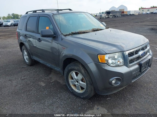 2012 Ford Escape მანქანა იყიდება აუქციონზე, vin: 1FMCU0DG4CKA11290, აუქციონის ნომერი: 12666735