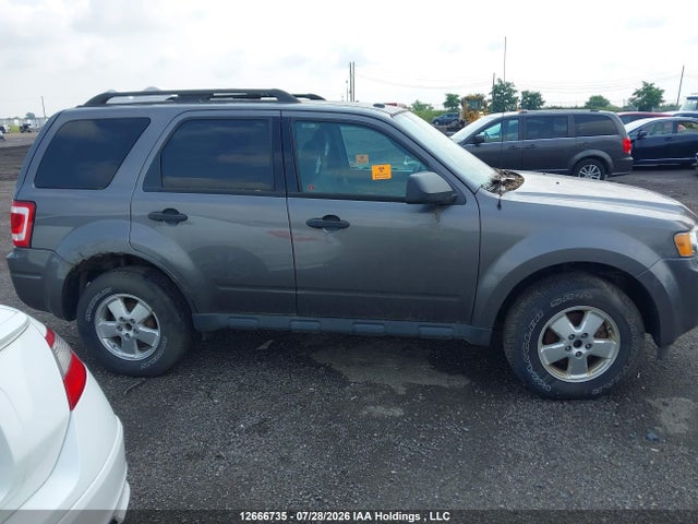 2012 Ford Escape მანქანა იყიდება აუქციონზე, vin: 1FMCU0DG4CKA11290, აუქციონის ნომერი: 12666735