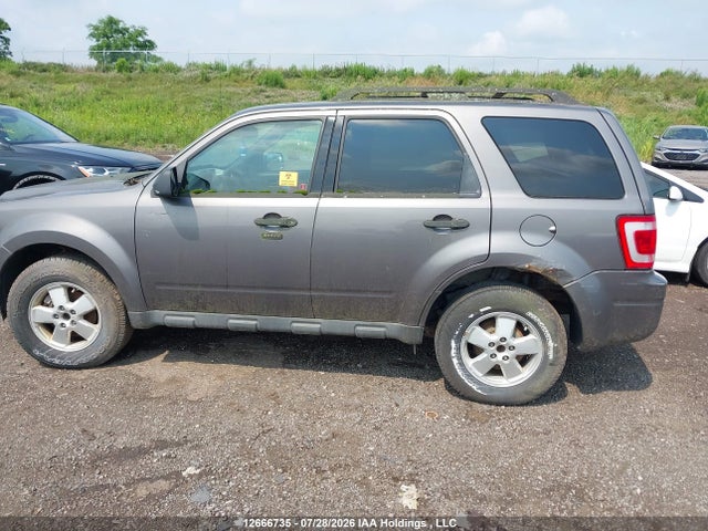 2012 Ford Escape მანქანა იყიდება აუქციონზე, vin: 1FMCU0DG4CKA11290, აუქციონის ნომერი: 12666735