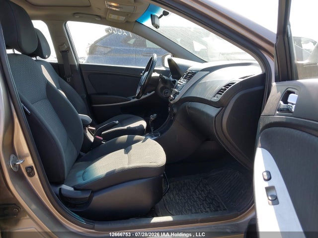 Продаж на аукціоні авто 2012 Hyundai Accent, vin: KMHCU5AE8CU057757, номер лоту: 12666753