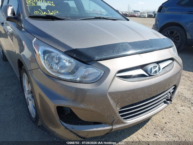 Продаж на аукціоні авто 2012 Hyundai Accent, vin: KMHCU5AE8CU057757, номер лоту: 12666753