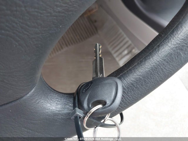 Продажа на аукционе авто 2002 Hyundai Elantra, vin: KMHDN45D12U399756, номер лота: 12666757