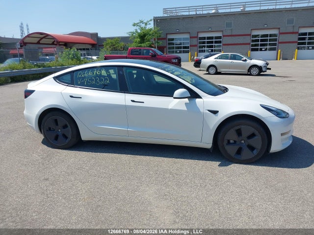 Tesla MODEL 3 2021 5YJ3E1EAXMF852322 Image 14