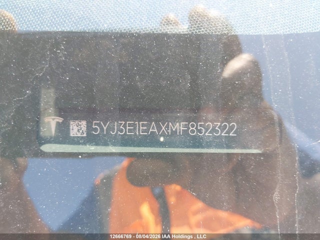 Auction sale of the 2021 Tesla Model 3, vin: 5YJ3E1EAXMF852322, lot number: 12666769