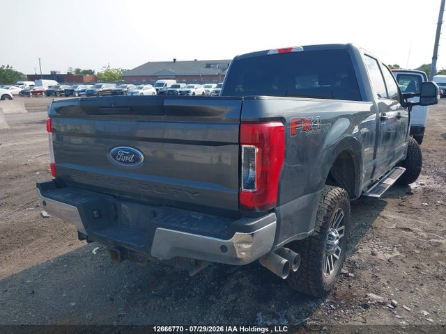 Ford F250 Super Duty 2019 1FT7W2BT1KEG26856 Image 4