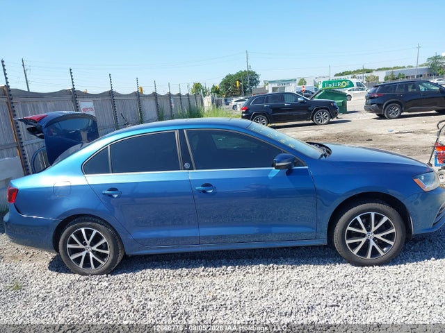 Продаж на аукціоні авто 2017 Volkswagen Jetta Wolfsburg Edition, vin: 3VWDB7AJ6HM383329, номер лоту: 12666776
