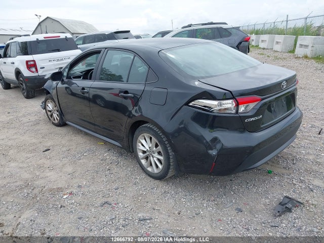 Toyota COROLLA LE 2022 5YFBPMBE2NP278819 Image 3