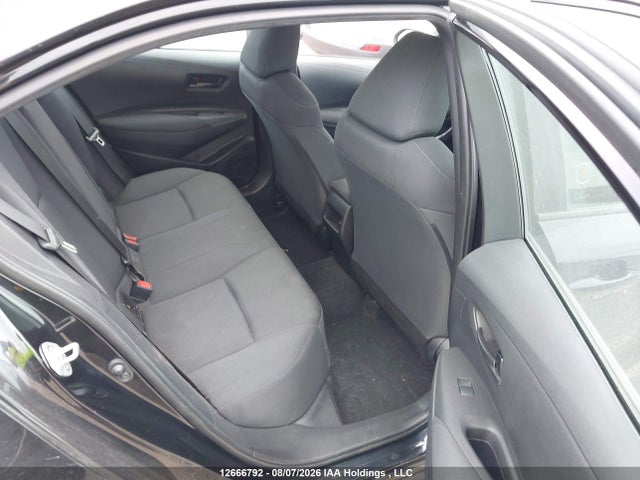 Toyota COROLLA LE 2022 5YFBPMBE2NP278819 Image 8