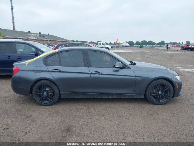 BMW 328i Xdrive 2016 WBA8E3C50GK501639 Image 14