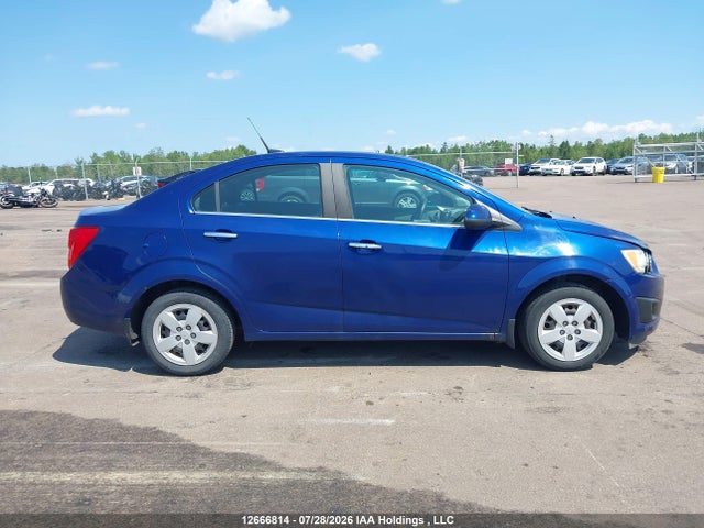 Chevrolet Sonic Lt Auto 2014 1G1JC5EHXE4183438 Image 13