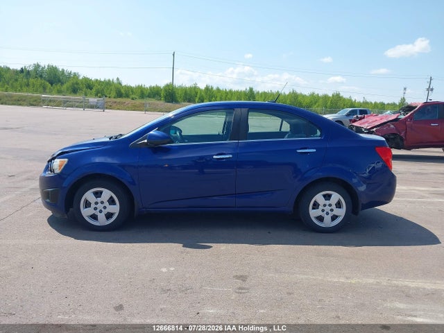 Chevrolet Sonic Lt Auto 2014 1G1JC5EHXE4183438 Image 14