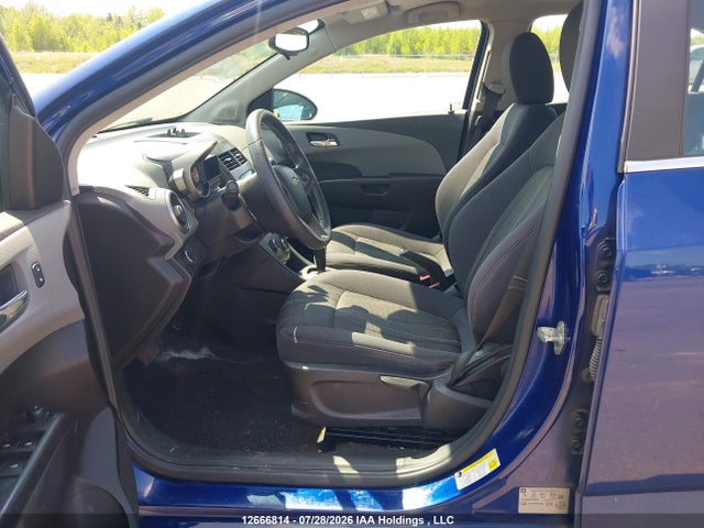 Chevrolet Sonic Lt Auto 2014 1G1JC5EHXE4183438 Image 20