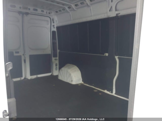 RAM Promaster 2500 2500 High 2023 3C6LRVDG7PE524150 Image 8