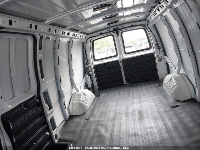 1GTZ7HFP2L1180702 GMC Savana G3500