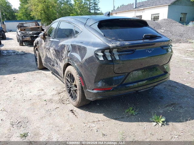 Ford Mustang Mach-e Premium 2022 3FMTK3SS8NMA63127 Image 3