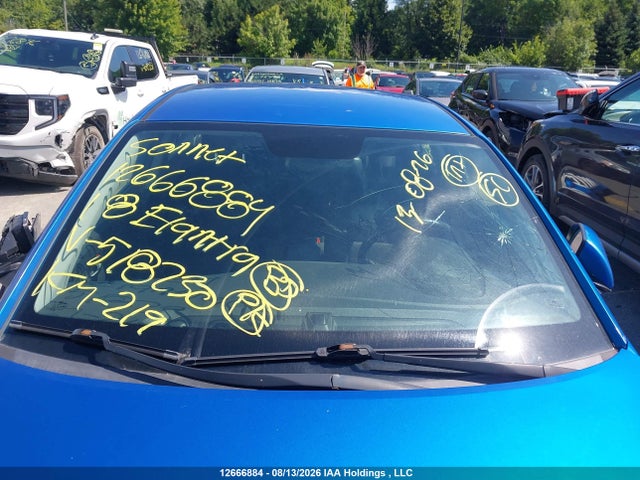 KMHD84LF9JU518230 Hyundai ELANTRA GL
