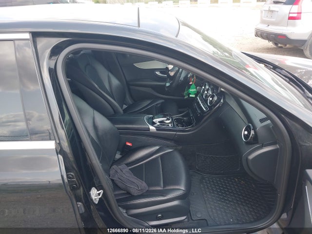 Aukcja sprzedaży 2017 Mercedes-benz C 300, vin: 55SWF4KB4HU190119, numer aukcji: 12666890