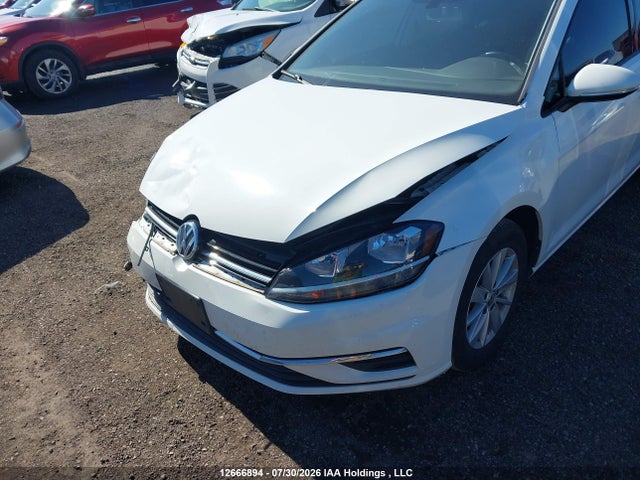 12666894 :رقم المزاد ، 3VWG17AU4JM281897 vin ، 2018 Volkswagen Golf 1.8 Tsi Comfortline/1.8 Tsi Highline/1.8 Tsi Trendline مزاد بيع