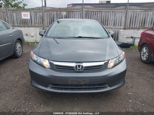 2012 Honda Civic Lx მანქანა იყიდება აუქციონზე, vin: 2HGFB2F44CH104227, აუქციონის ნომერი: 12666935