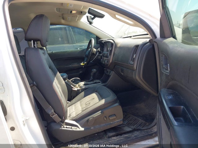 1GTG6CEN8J1276103 GMC Canyon All Terrain W/cloth