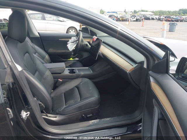 Tesla MODEL 3 2022 5YJ3E1EB1NF333752 Image 5