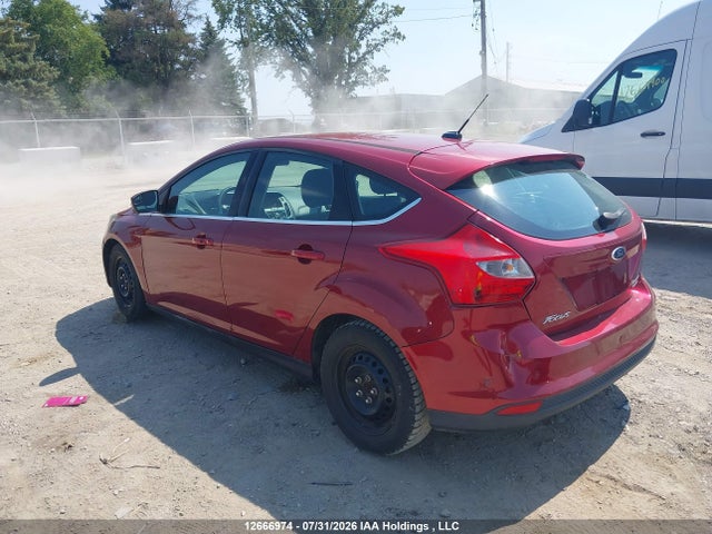 Ford Focus Titanium 2014 1FADP3N21EL256491 Image 3