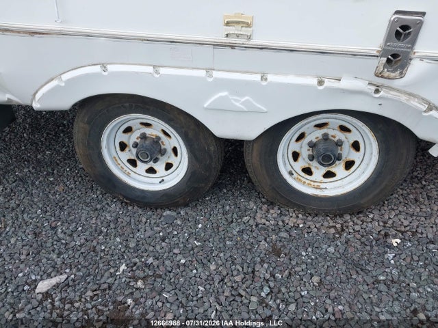 2007 Cougar Cougar Roulotte 40pieds მანქანა იყიდება აუქციონზე, vin: 4YDT2432772502219, აუქციონის ნომერი: 12666988