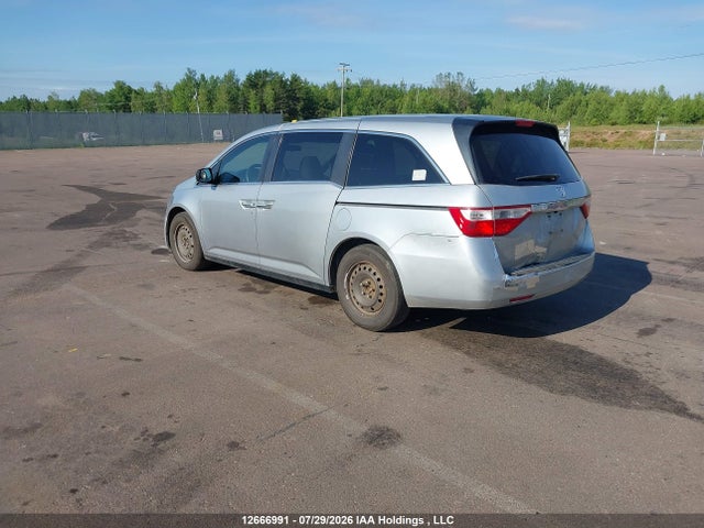 2013 Honda Odyssey Ex მანქანა იყიდება აუქციონზე, vin: 5FNRL5H45DB007021, აუქციონის ნომერი: 12666991