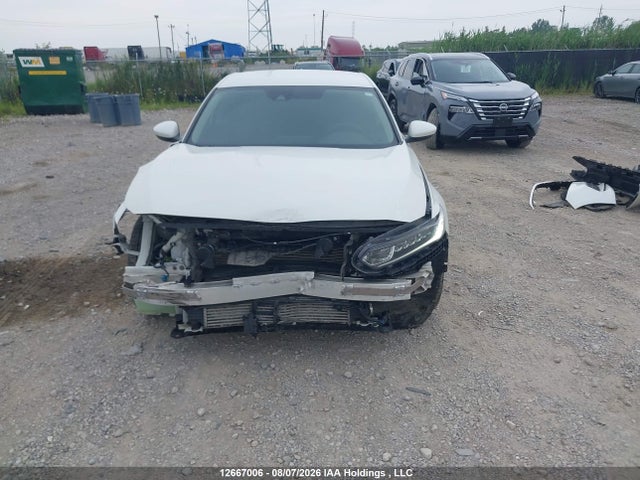 1HGCV1F12JA806147 Honda ACCORD LX