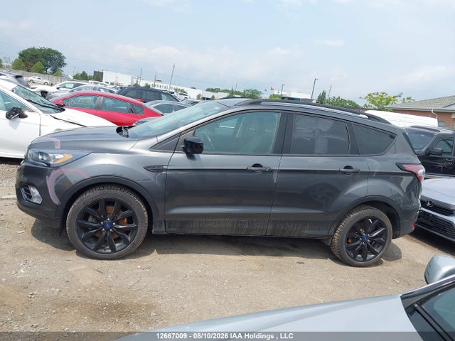 Ford Escape 2018 1FMCU9GD3JUB90056 Image 14