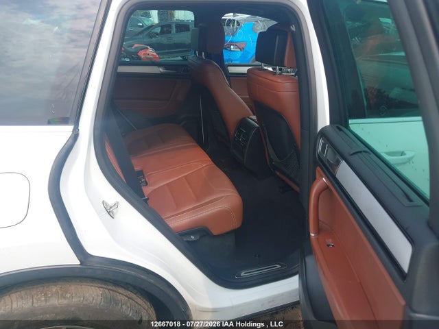 WVGDP9BP8FD006489 Volkswagen Touareg Tdi