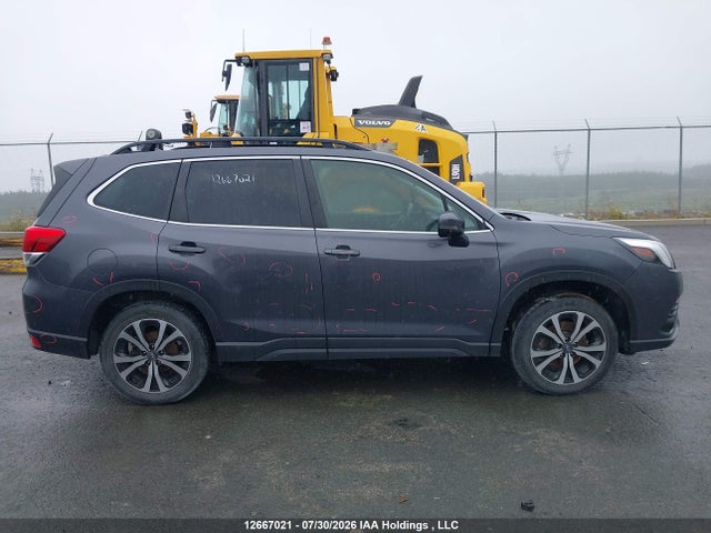 Продажа на аукционе авто 2023 Subaru Forester Limited, vin: JF2SKEPC8PH431540, номер лота: 12667021