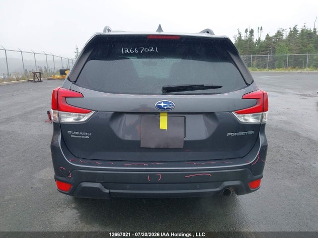 Продажа на аукционе авто 2023 Subaru Forester Limited, vin: JF2SKEPC8PH431540, номер лота: 12667021