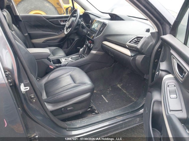 Продажа на аукционе авто 2023 Subaru Forester Limited, vin: JF2SKEPC8PH431540, номер лота: 12667021