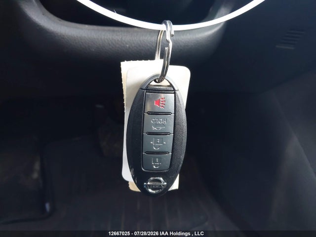2015 Nissan Sentra 1.8 S/1.8 Sl/1.8 Sr/1.8 Sv მანქანა იყიდება აუქციონზე, vin: 3N1AB7AP9FL651225, აუქციონის ნომერი: 12667025