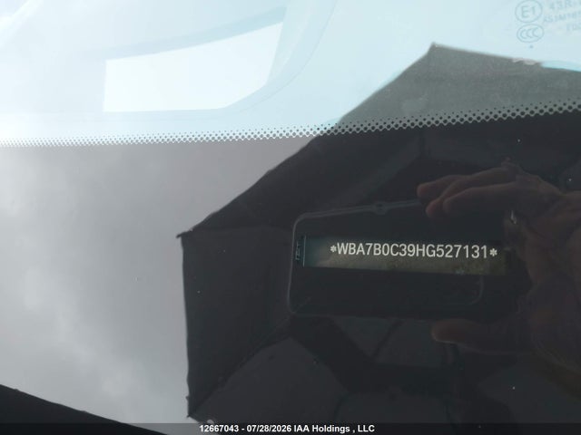 WBA7B0C39HG527131 BMW 750i Xdrive