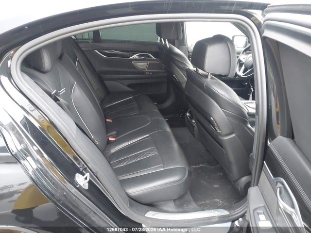WBA7B0C39HG527131 BMW 750i Xdrive