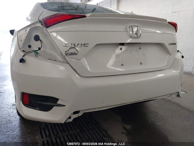 Продаж на аукціоні авто 2018 Honda Civic Touring, vin: 2HGFC1F95JH106164, номер лоту: 12667072