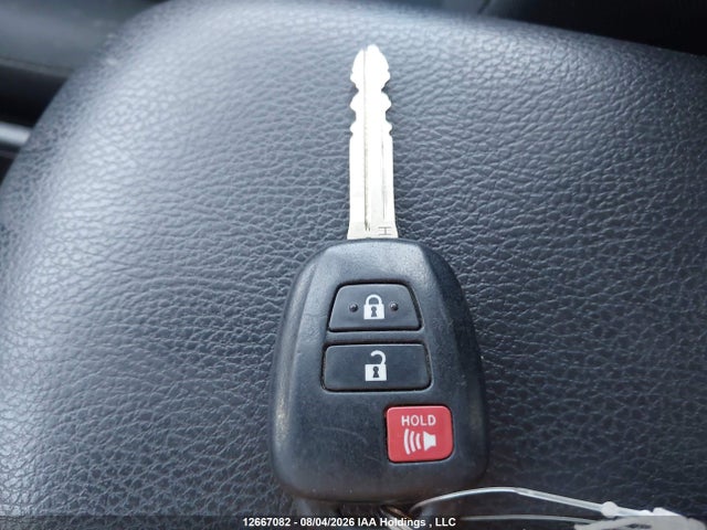 Toyota RAV4 2018 2T3BFREV9JW818033 Image 11