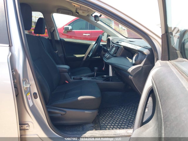 Toyota RAV4 2018 2T3BFREV9JW818033 Image 5