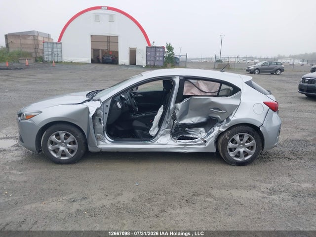 2018 Mazda 3 Sport მანქანა იყიდება აუქციონზე, vin: JM1BN1K77J1183693, აუქციონის ნომერი: 12667098